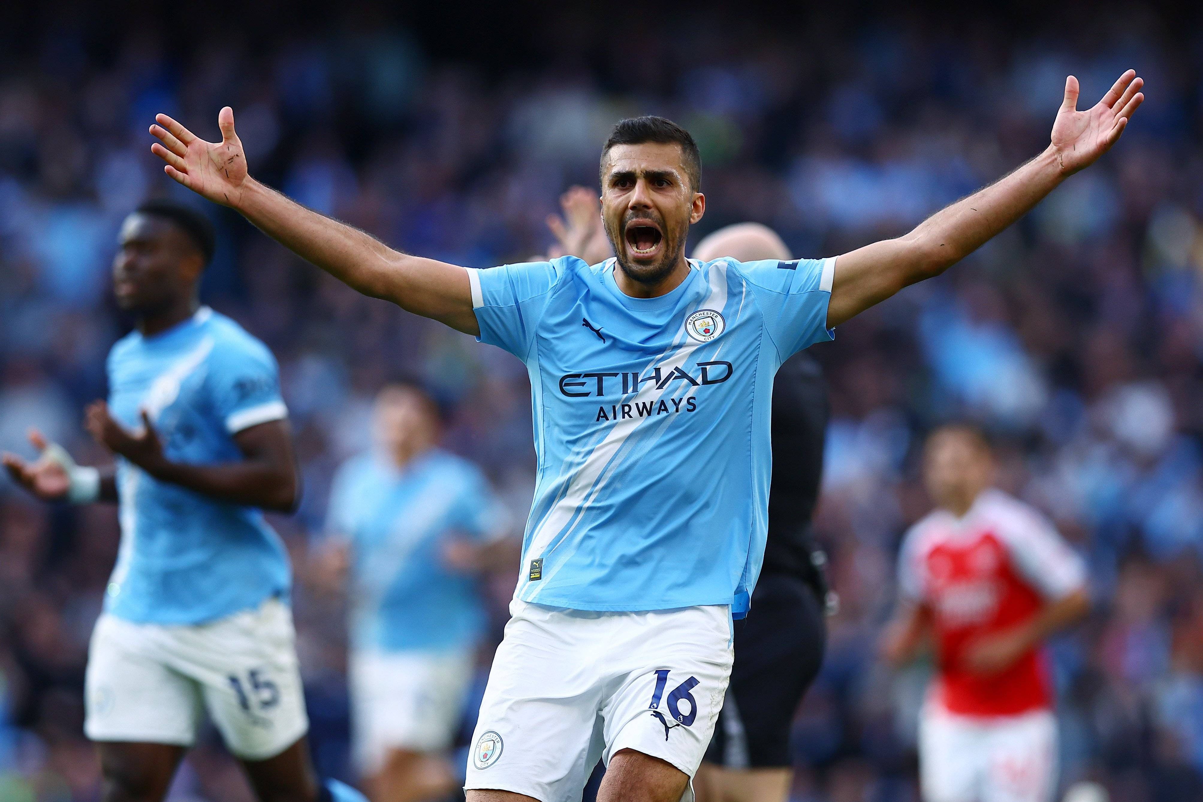 Rodri foi titular pelo Manchester City na vitória ao Arsenal