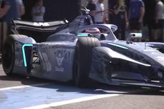 É elétrico! Apresentado o carro mais rápido de sempre