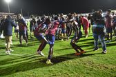 A festa dos jogadores do Torreense pelo apuramento para a final da Taça - Foto: Miguel Nunes