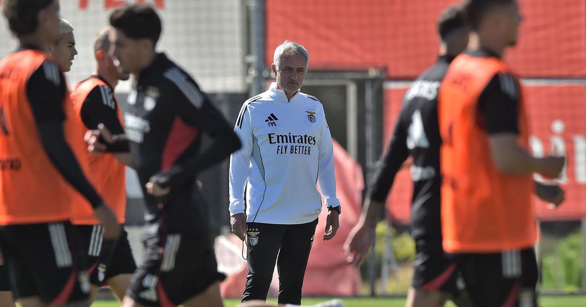Benfica: muito se desperdiçou na Luz! Mourinho exige firmeza