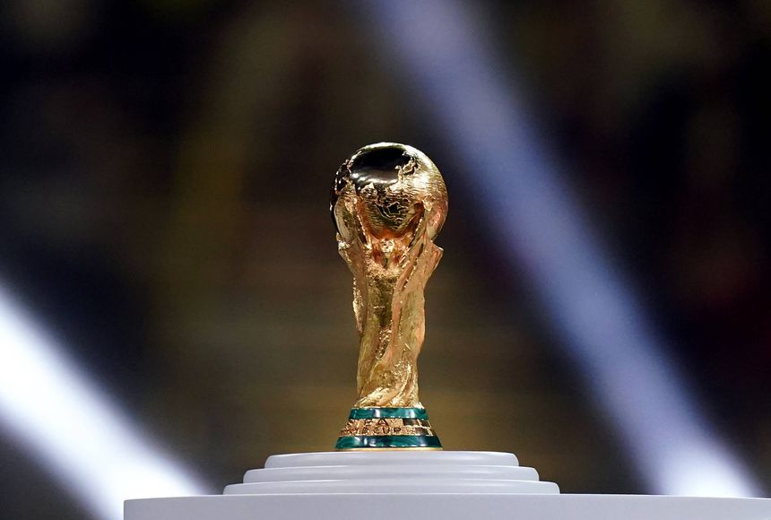 Taça atribuída à seleção vencedora do Mundial (IMAGO)