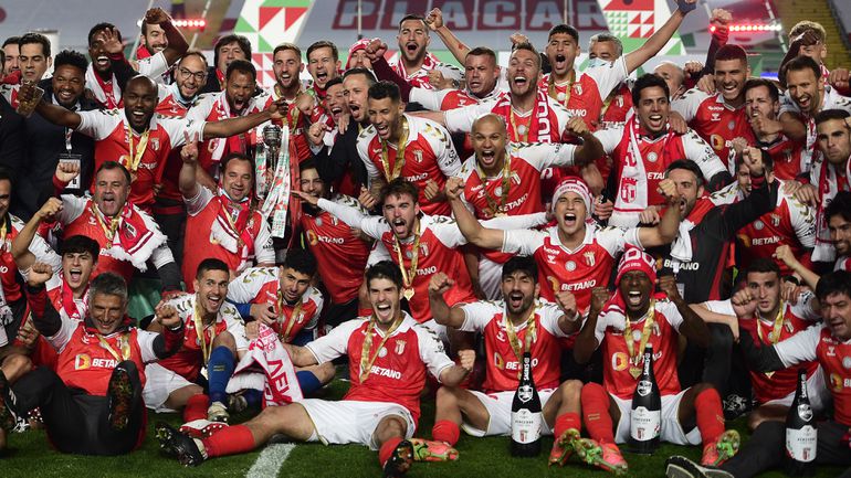 Benfica-Sporting: dois plantéis e só um homem jogou e ganhou a final