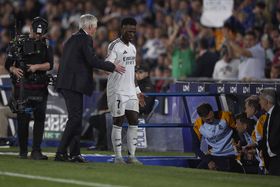 A carta aberta de Vinícius a Ancelotti: «É o destino, espero-te no Brasil»