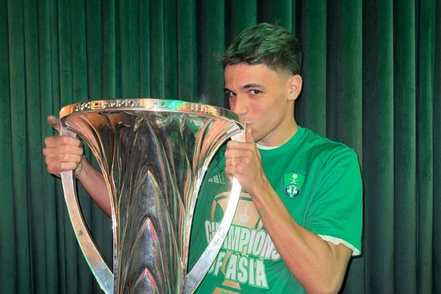 Mercado FC Porto: dragões correm sozinhos por Gabri Veiga