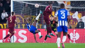FC Porto: Samu com golo candidato a melhor da época na Liga Europa