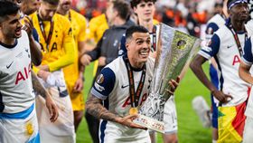 Porro não esquece o Sporting bicampeão: «Semana muito boa...»