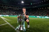 Viktor Gyokeres a celebrar a conquista do bicampeonato pelo Sporting