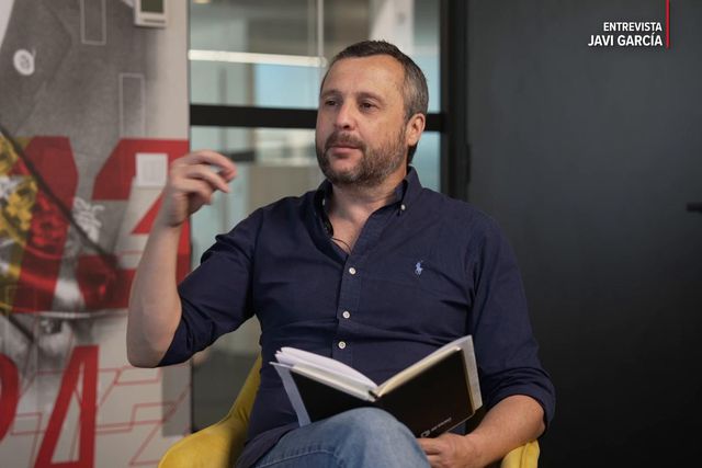 Javi García: «Cristiano Ronaldo disse-me para ir para o Benfica»