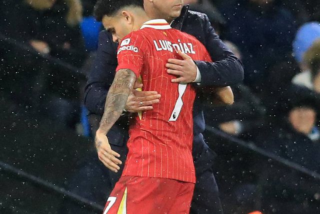 Arne Slot: «Deco quer Luis Díaz? Eu adoro Yamal e Raphinha»