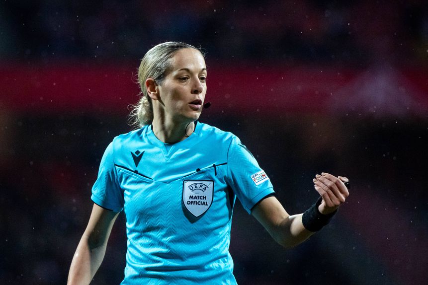 Ivana Martincic vai apitar o Arsenal-Barcelona