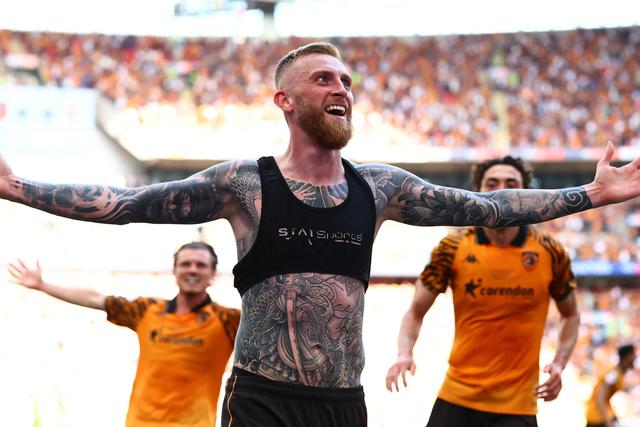 Oliver McBurnie fez o golo da vitória na compensação