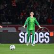 Tensão no PSG: Safonov e Zabarnyi recusam cumprimentar-se (vídeo)