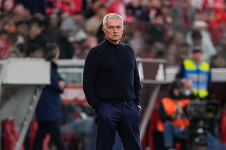 «Benfica deve tomar iniciativa» sobre Mourinho