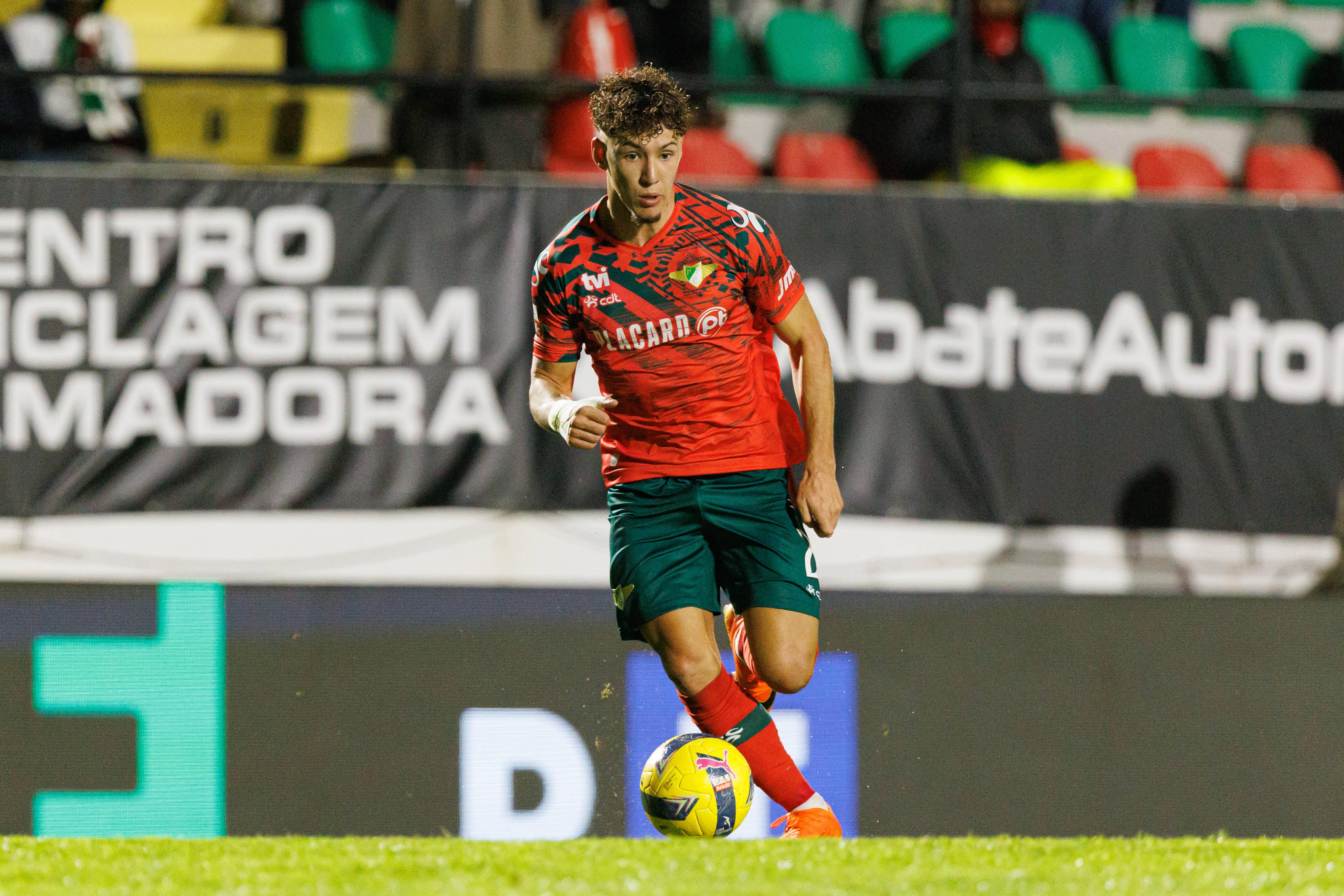 Diogo Travassos destacou-se no Estrela da Amadora e no Moreirense e agora vai dar o salto para o SC Braga