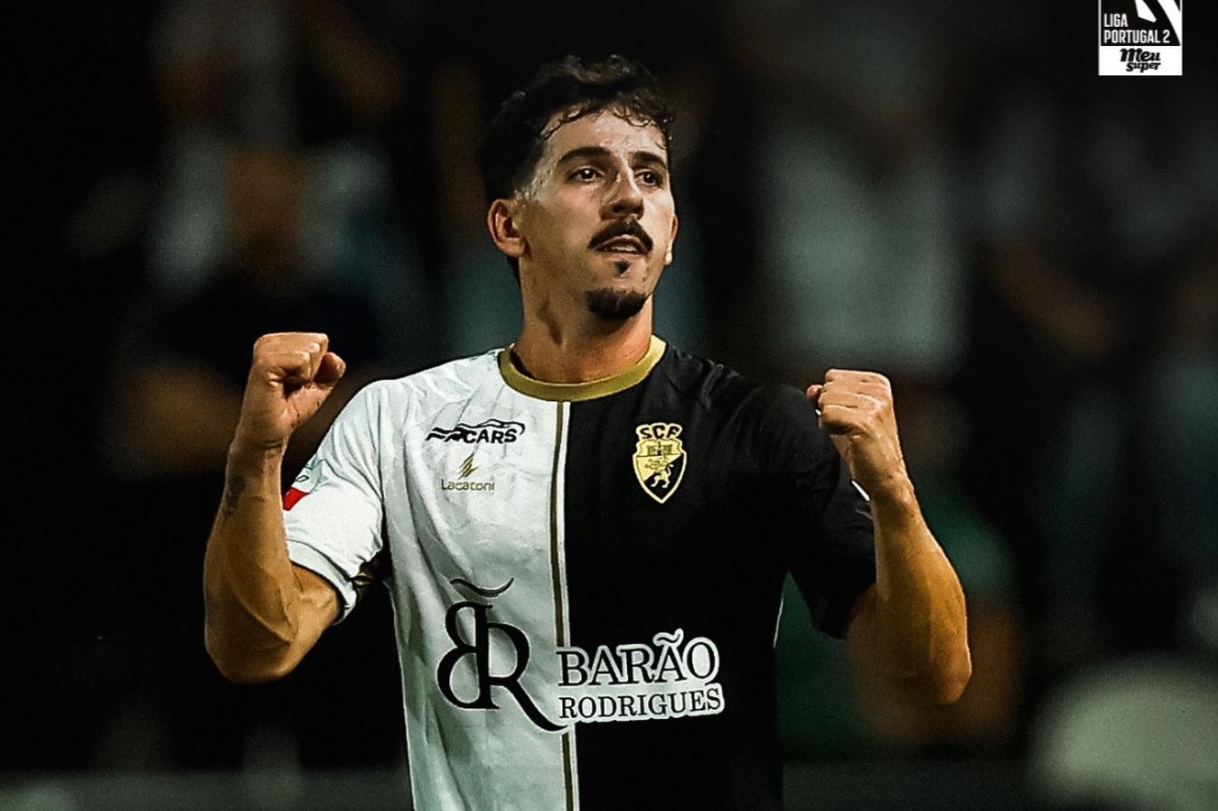 André Candeias apontou o golo que dá vantagem ao Farense no play-off. -Foto: SC FARENSE