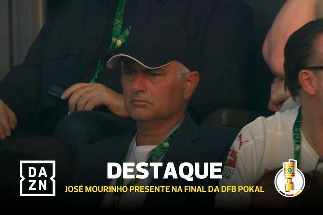 No meio das dúvidas sobre o futuro, Mourinho foi à Alemanha ver a final da Taça