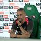 «Já põem meia equipa fora do Sporting e meia dentro»