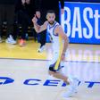 Stephen Curry vai para a 18.ª temporada na NBA