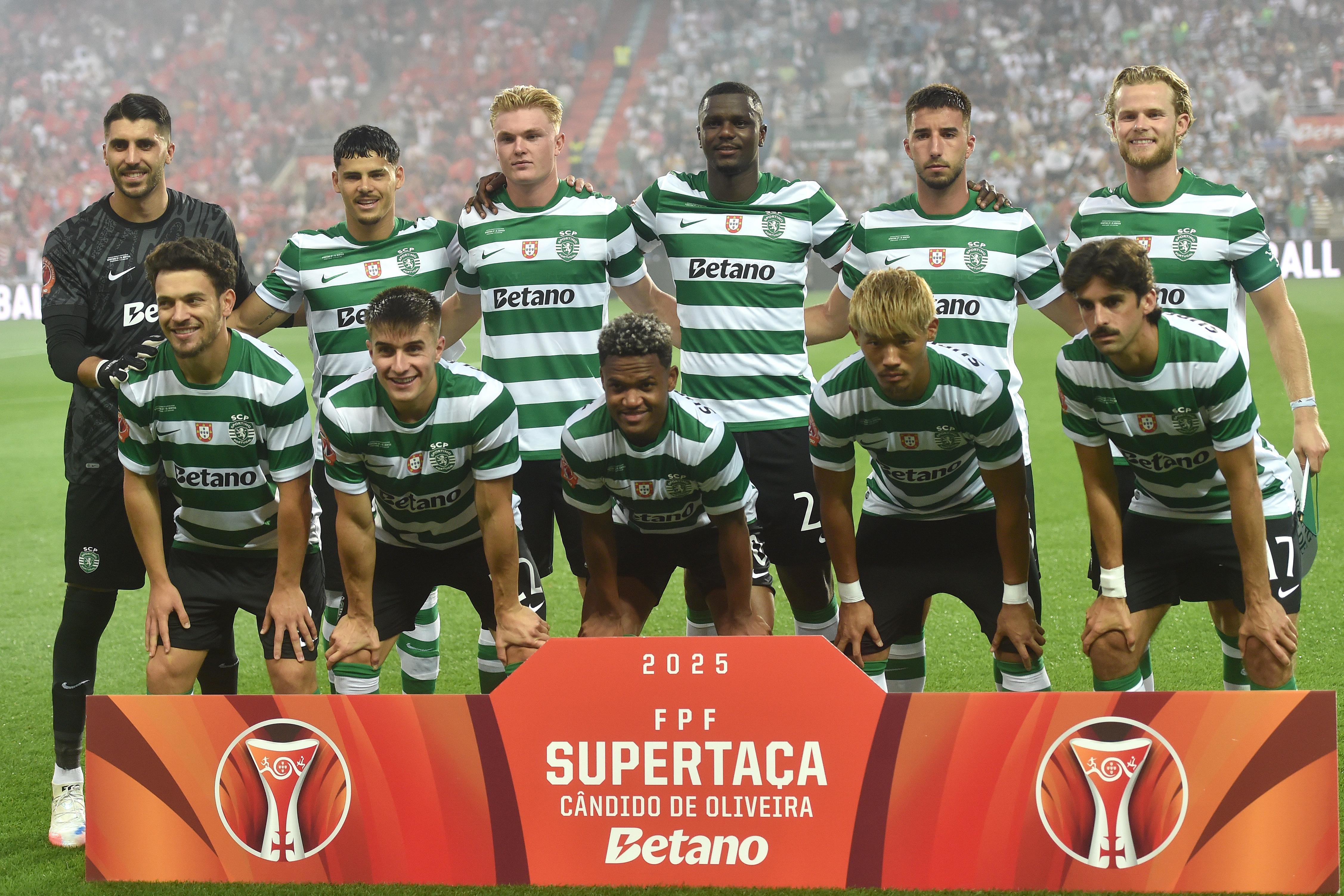 Este o onze que arrancou 2026/2027. O que irá fechar não terá muitas diferenças... - Foto: MIGUEL NUNES
