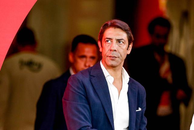 «Benfica é um clube gerido de fora para dentro»
