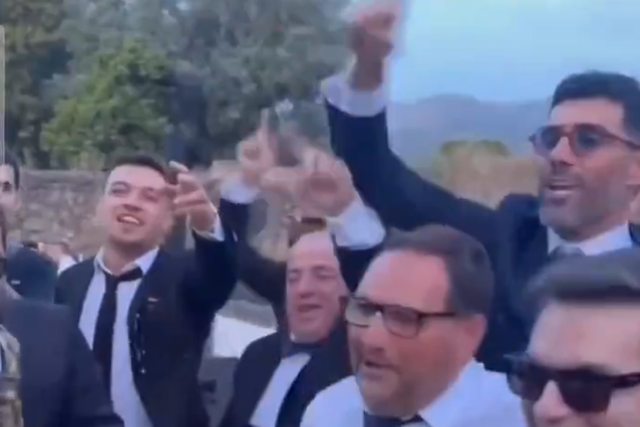 Sporting: Paulinho (o roupeiro) leva Pote e Neto ao rubro a cantar a música de Paulinho (o avançado)