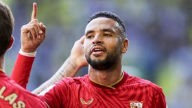 En-Nesyri dá nega a Mourinho