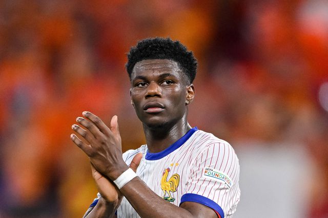 Tchouaméni alinha com Mbappé e Thuram: «Odeio os extremos políticos»