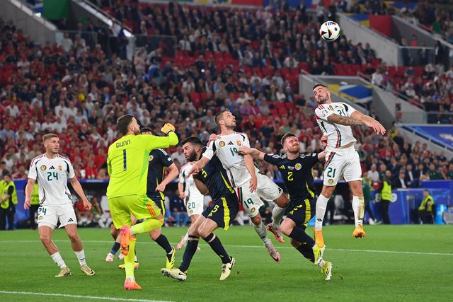 Varga «partiu vários ossos do rosto» e deverá ser operado