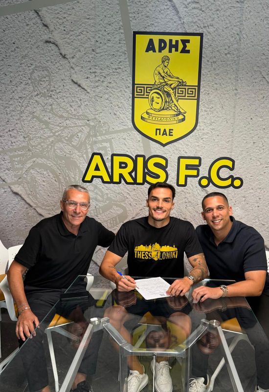 Mercado: Pedro Álvaro já assinou pelo Aris de Salónica