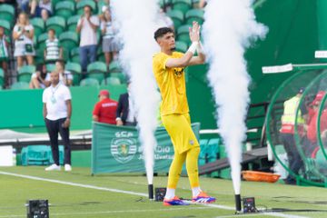 Mercado Estrela da Amadora: guarda-redes formado no Sporting está garantido
