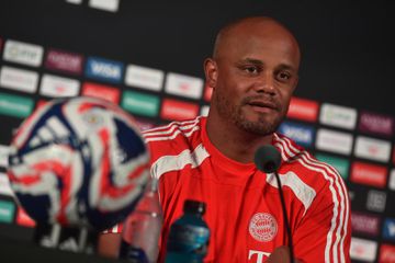 Foram colegas, hoje é treinador adversário: «Vai ser bom rever Otamendi!»