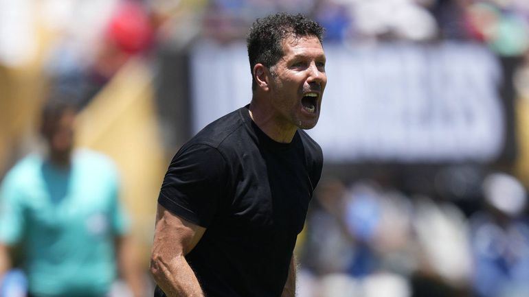 Simeone e o bloco baixo do Botafogo: «Defendeu como era necessário defender»