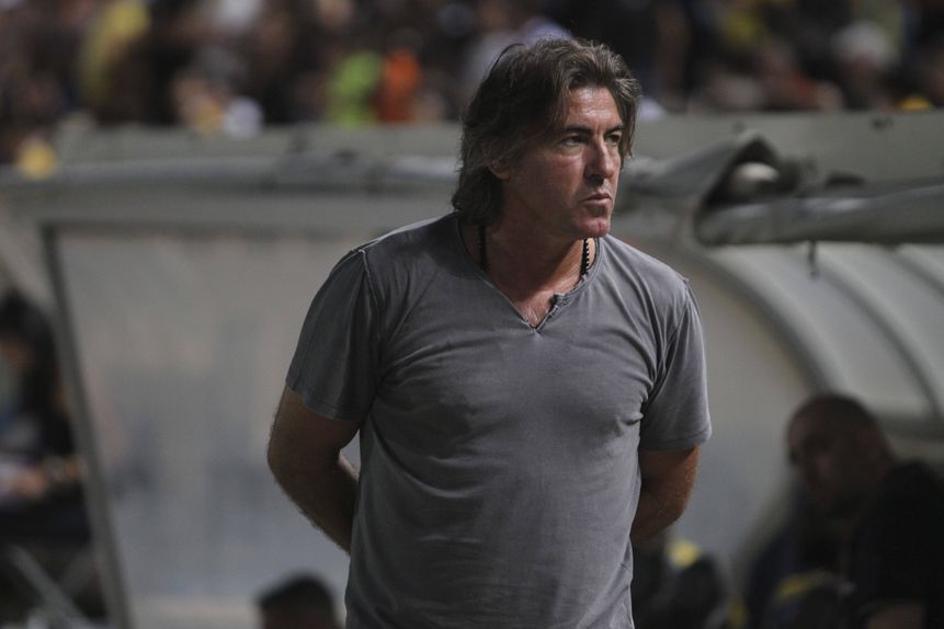 Ricardo Sá Pinto no comando do APOEL Foto: IMAGO