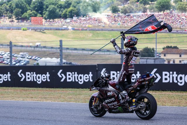 Marc Márquez celebra vitória em Mugello