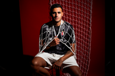 Bernardo Fontes deixa o Tondela e regressa ao SC Braga, clube ao qual se vinculou para as próximas quatro épocas — Foto: SC Braga