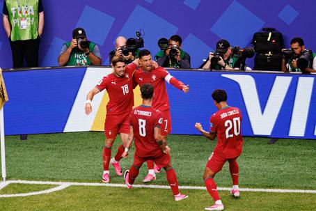 Cristiano Ronaldo começou a dar e os colegas a retribuir (as notas de Portugal)