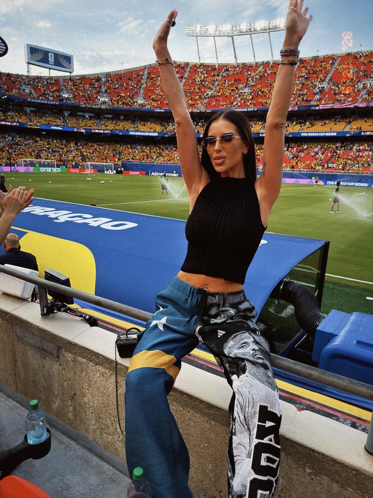 Zorana Jovanovic, mulher do guarda-redes de Curaçau, Eloy Room - foto Instagram