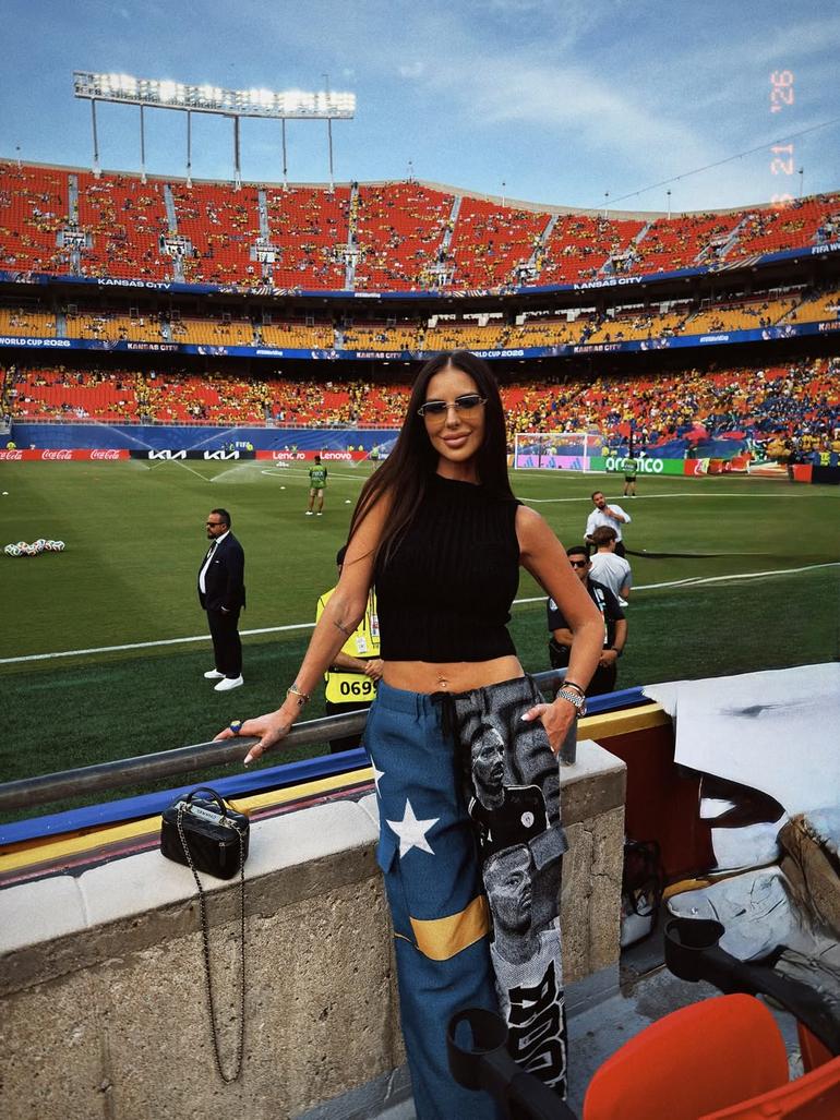 Zorana Jovanovic, mulher do guarda-redes de Curaçau, Eloy Room - foto Instagram