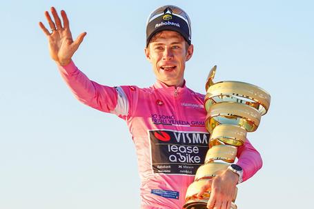 Após ter conquistado o Giro em maio, Jonas Vingegaard ambiciona vencer a Volta a França pela terceira vez      Fotografia Imago
