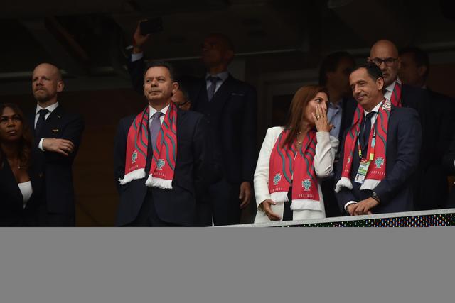 Luís Montenegro na tribuna a apoiar Portugal - Foto: Miguel Nunes