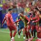 Cristiano Ronaldo festeja golo com os colegas no Portugal-Uzbequistão (foto: Miguel Nunes)