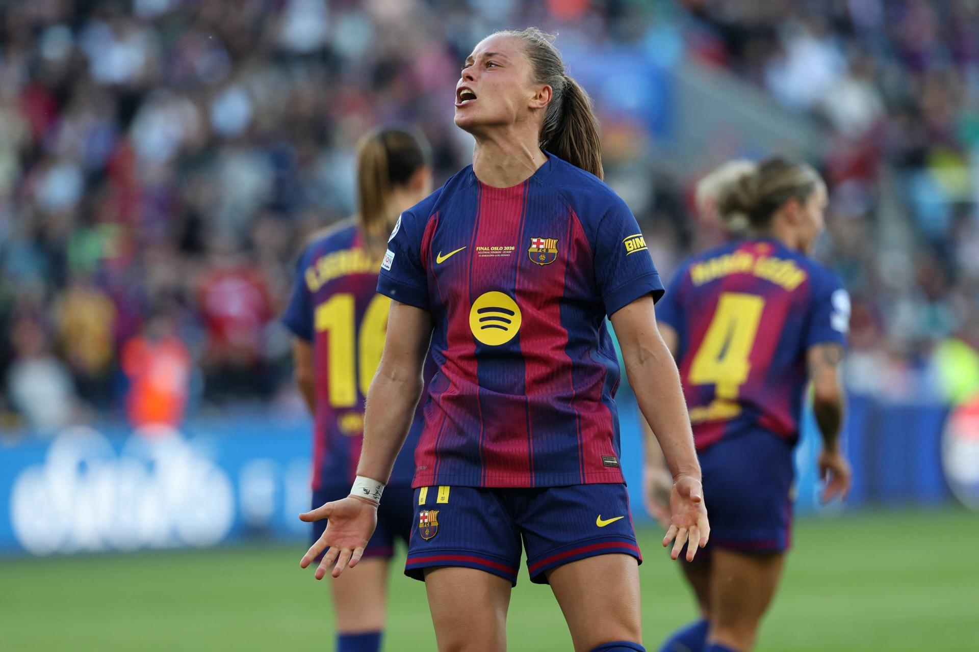 24.º: Ewa Pajor trocou o Wolfsburgo pelo Barcelona por 400 mil euros (2024)