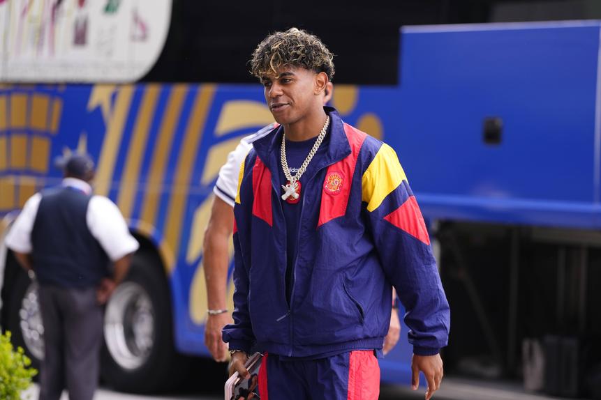 Yamal na chegada ao estádio - Foto: IMAGO