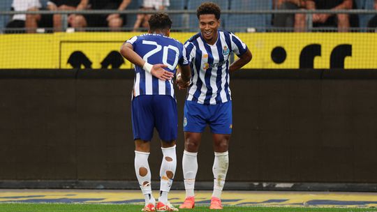 VÍDEO: Danny Namaso marca o terceiro golo no Dragão