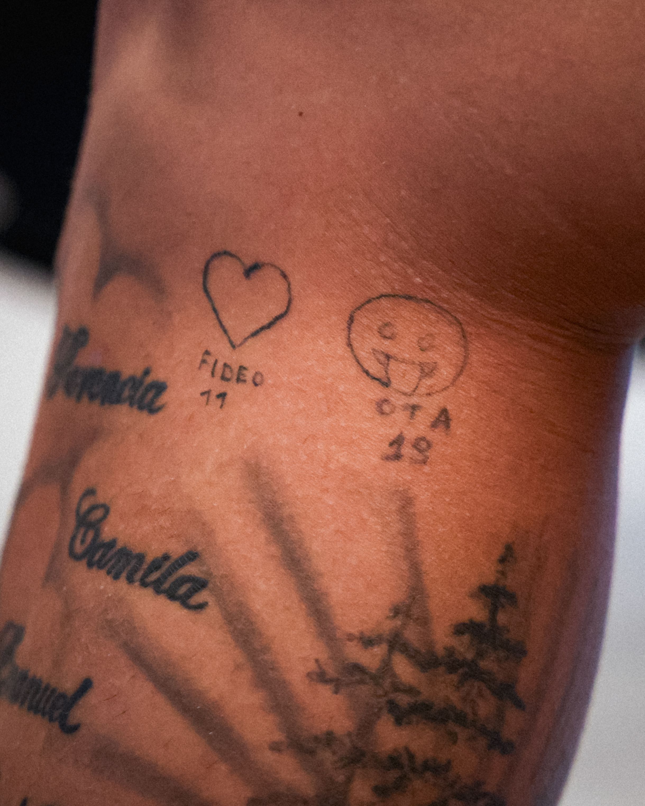 Prestianni recebeu tatuagens feitas por Otamendi e Di María (Instagram Prestianni)