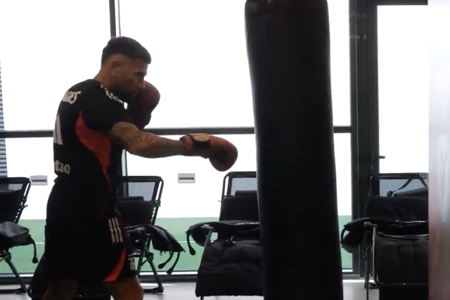 Otamendi deu as boas-vindas a Richard Ríos