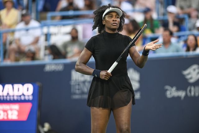 Aos 45 anos, Venus volta a brilhar em 'court'