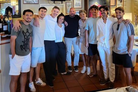 Almoço de despedida de francisco trincão - Foto: INSTAGRAM/GIRASSOL RESTAURANTE