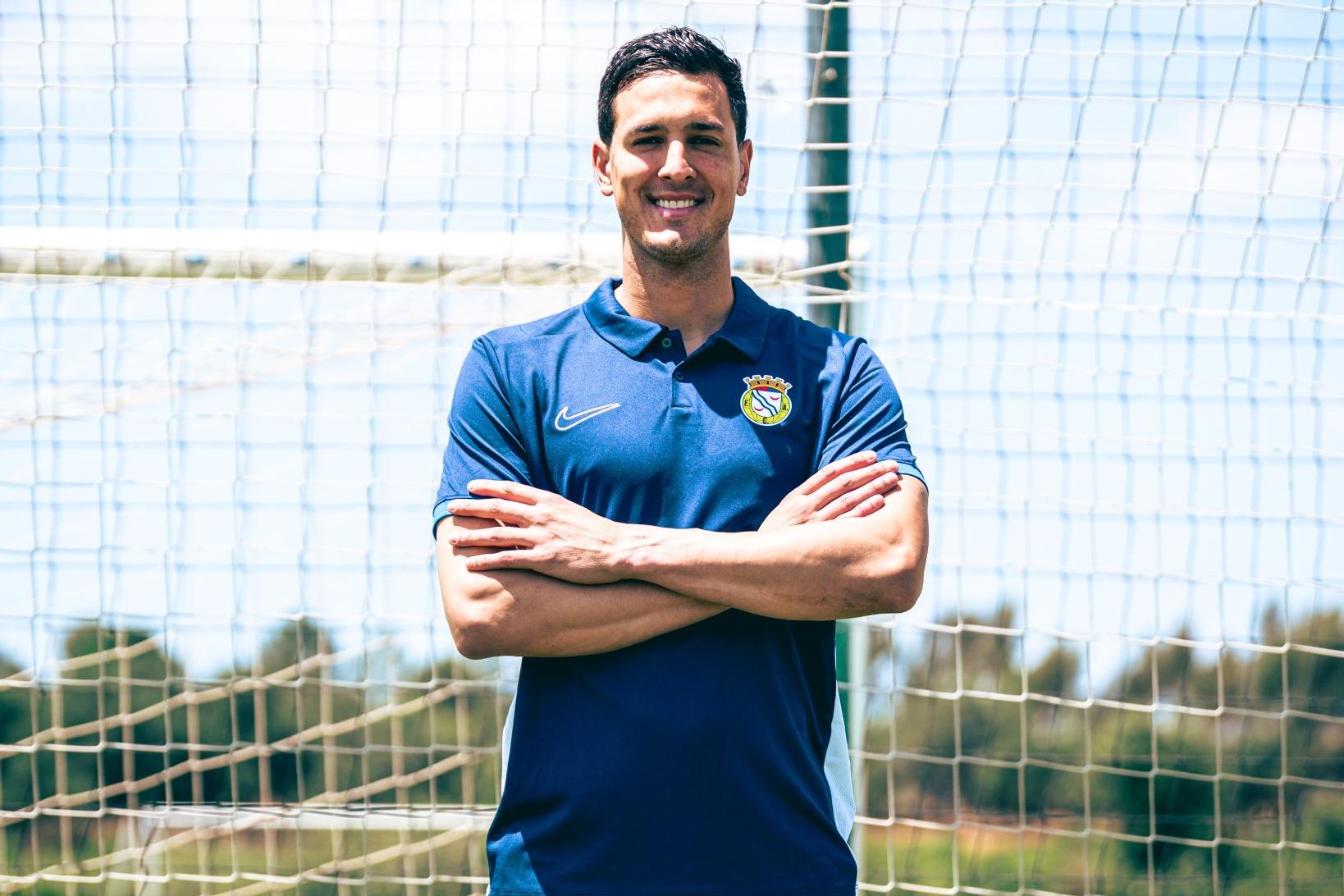 Jhonatan Luiz vai defender o emblema ribatejano - Foto: Alverca SAD