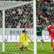 Momento do segundo golo do St. Gallen - Foto: IMAGO